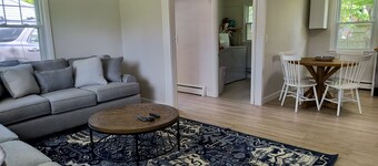 Beachy Summer Retreat - 3BR Newly Renovated and Centrally Located!