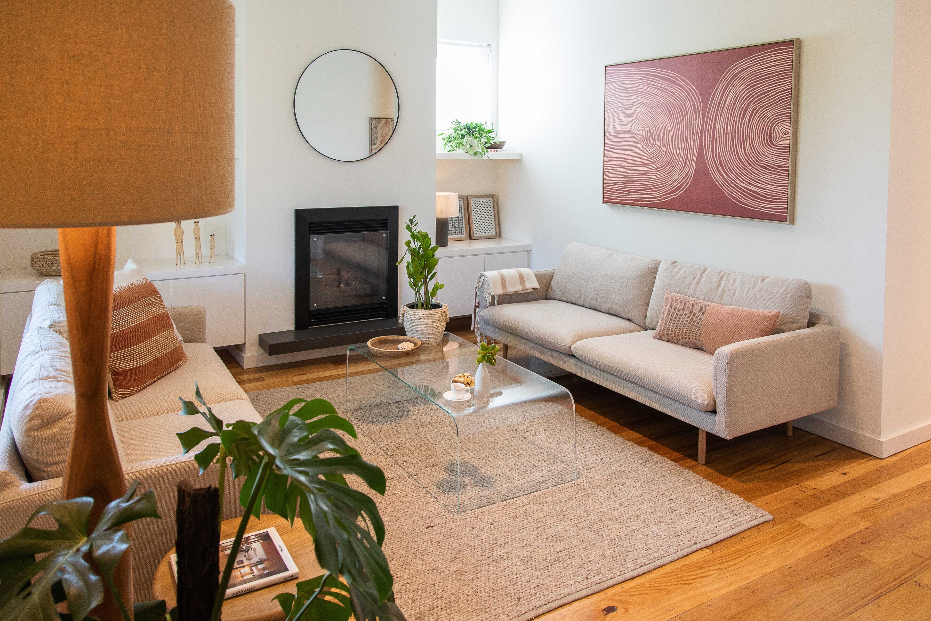 Smart TV, fireplace, offices