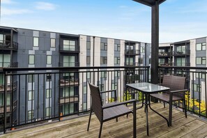 Apartment, 3 Bedrooms, Non Smoking | 2 Units | Balcony - CozySuites at Nulu (Louisville)
