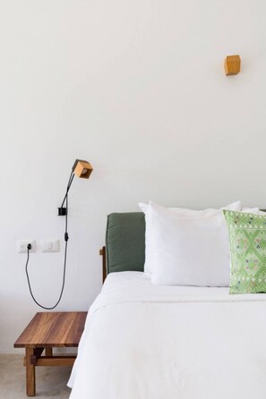 1 slaapkamer, een strijkplank/strijkijzer, wifi, beddengoed