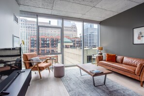 TV, stereo, offices - Lux River North 1BR w/ Gym, Pool, near Riverwalk, by Blueground (Chicago)