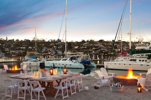 Marina - 1-Bedroom Suite at a 4⭐️ Hotel (San Diego)