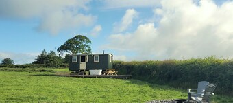 The Musterer's Hut, Outdoor Bath & Valley View