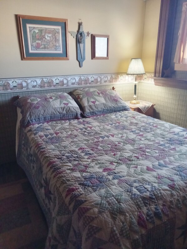 2 Schlafzimmer, Bügeleisen/Bügelbrett, Reisekinderbett, kostenloses WLAN