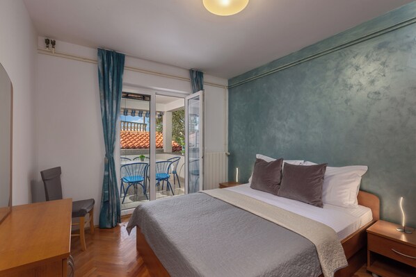 3 bedrooms, free WiFi, bed sheets