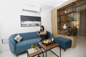 Apartamento superluxo, 1 quarto, vista para a cidade | 1 quarto, roupas de cama premium, cofres nos quartos, escrivaninha