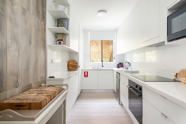 Microwave, stovetop, dishwasher - Lane Cove - LON08 - Longueville Road - Modern 2BR with Garden, Terrace Balcony in Leafy Lane Cove (Lane Cove)