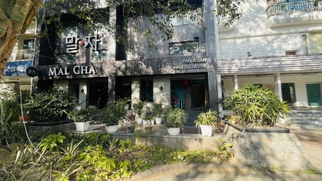 Fachada de la propiedad