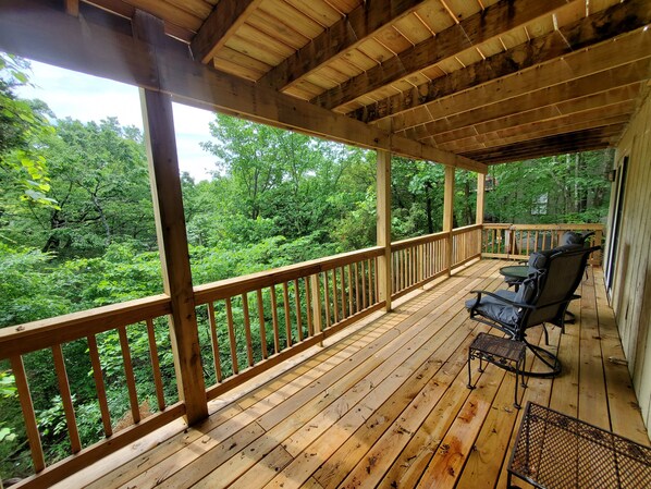 Property grounds - Taffy's Lakehouse-Lake Access-Community Swim Pool-Minutes to Boat Ramp & Marina  (Garfield)