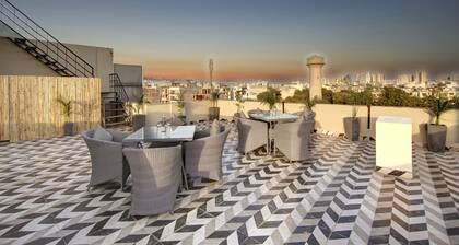 Saltstayz Select – Near Sohna Road City Center