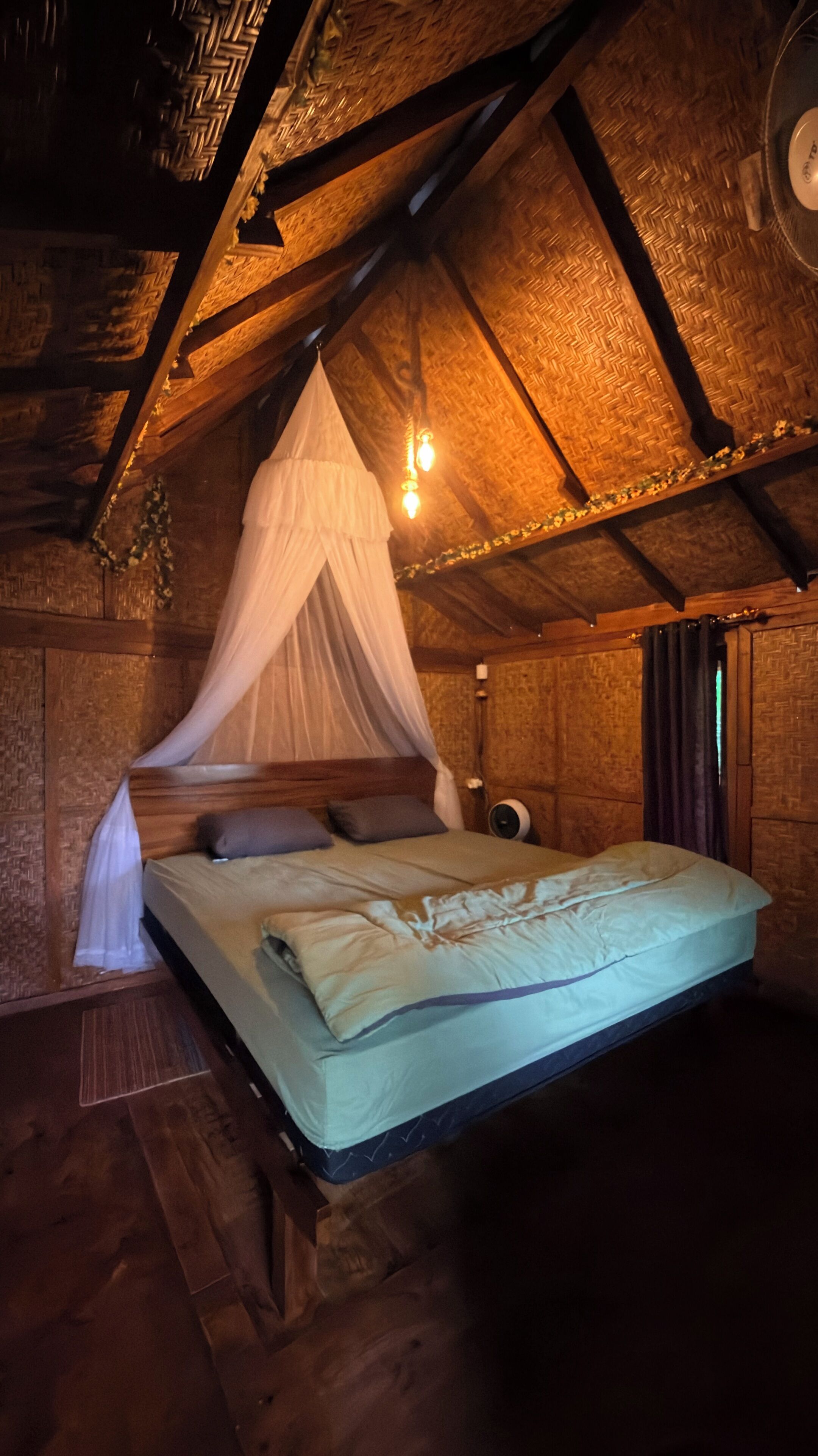 1 chambre, literie de qualité supérieure, couette en duvet d'oie