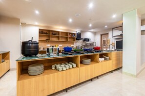 Restaurant - Saltstayz Express – Medicity (Near Medanta Hospital) (Gurugram)