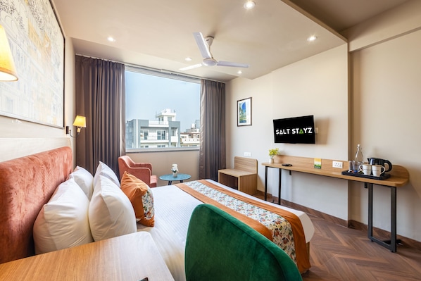 Deluxe-Doppelzimmer, 1 Schlafzimmer | Hochwertige Bettwaren, Schreibtisch, schallisolierte Zimmer