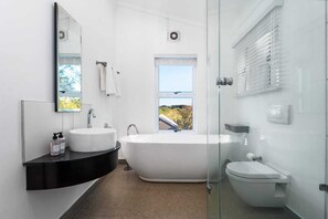 Standaard tweepersoonskamer | Badkamer