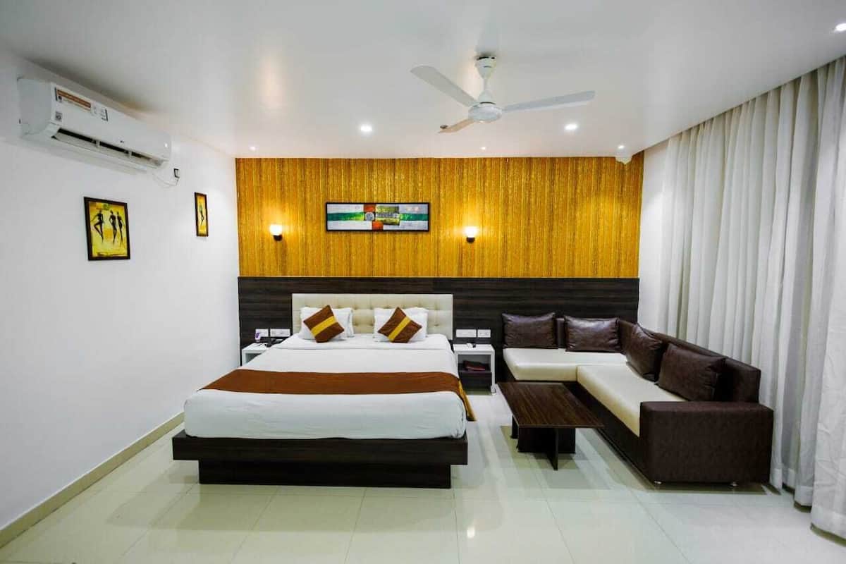 Grand Room | 1 bedroom