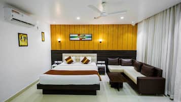 Grand Room | 1 bedroom