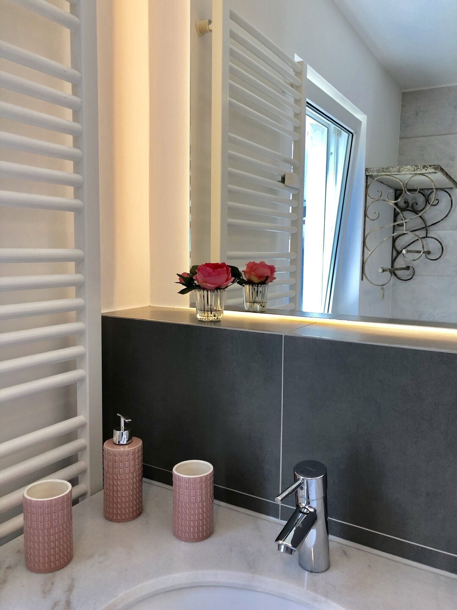 Ducha, secador de pelo, toallas