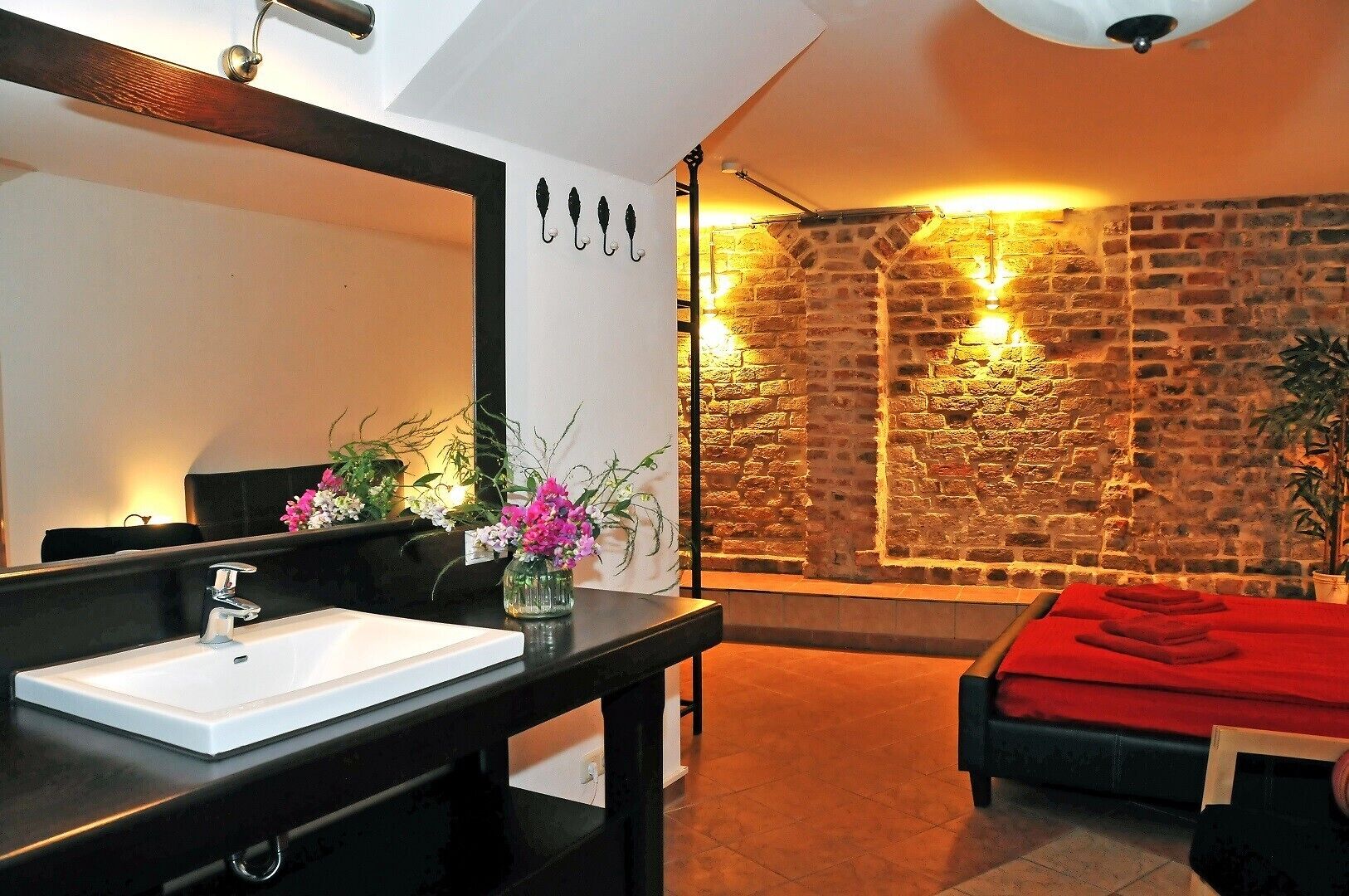 2 habitaciones, wifi gratis y ropa de cama 