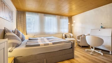1 quarto, Wi-Fi de cortesia, roupa de cama