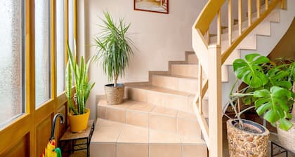 Apartment 'Ferienwohnung Katharina' with Shared Terrace and Wi-Fi