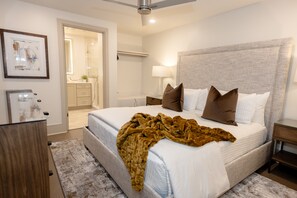 5 Schlafzimmer, Bügeleisen/Bügelbrett, kostenloses WLAN, Bettwäsche