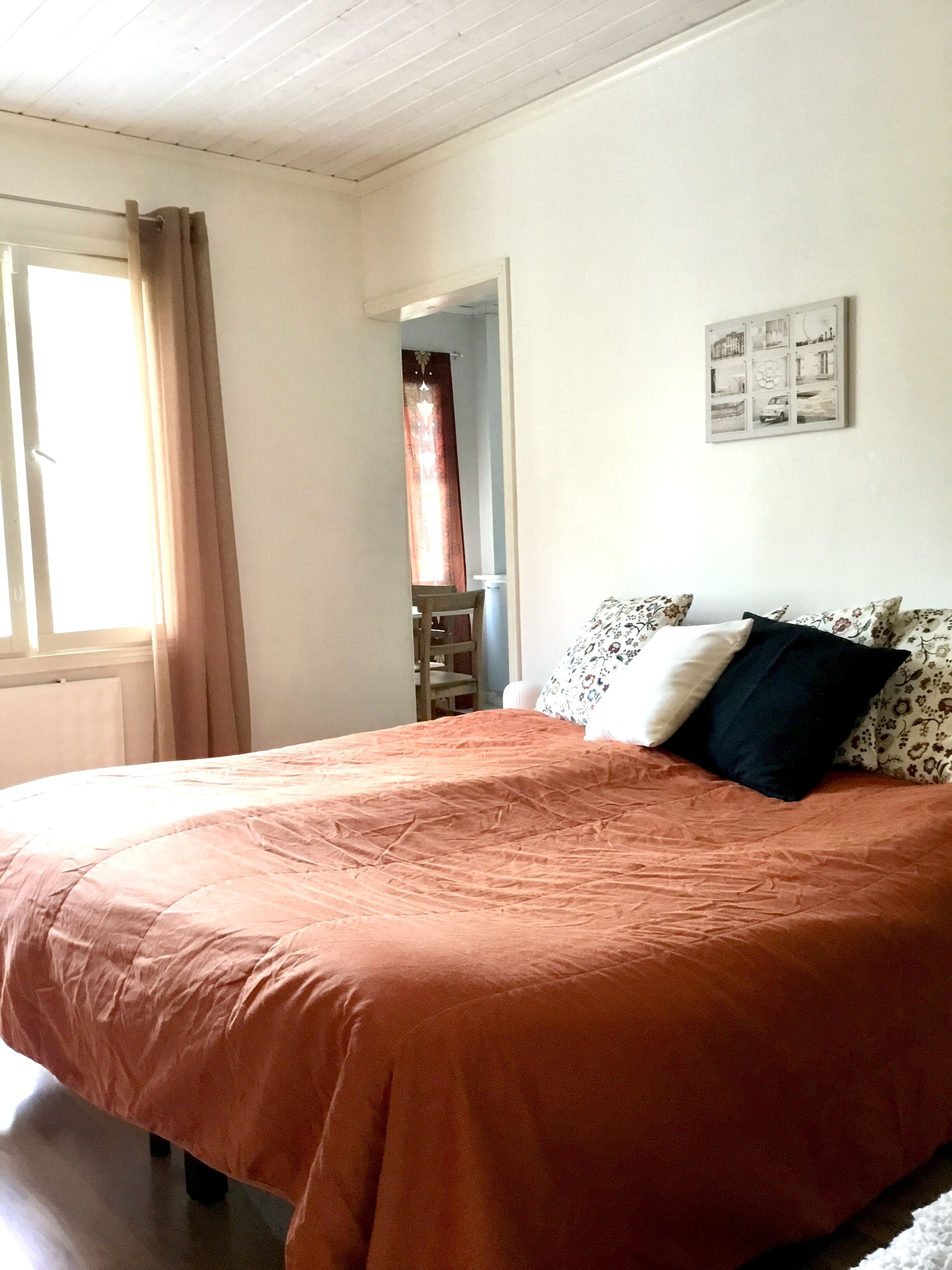 Individually decorated, individually furnished, free WiFi, bed sheets