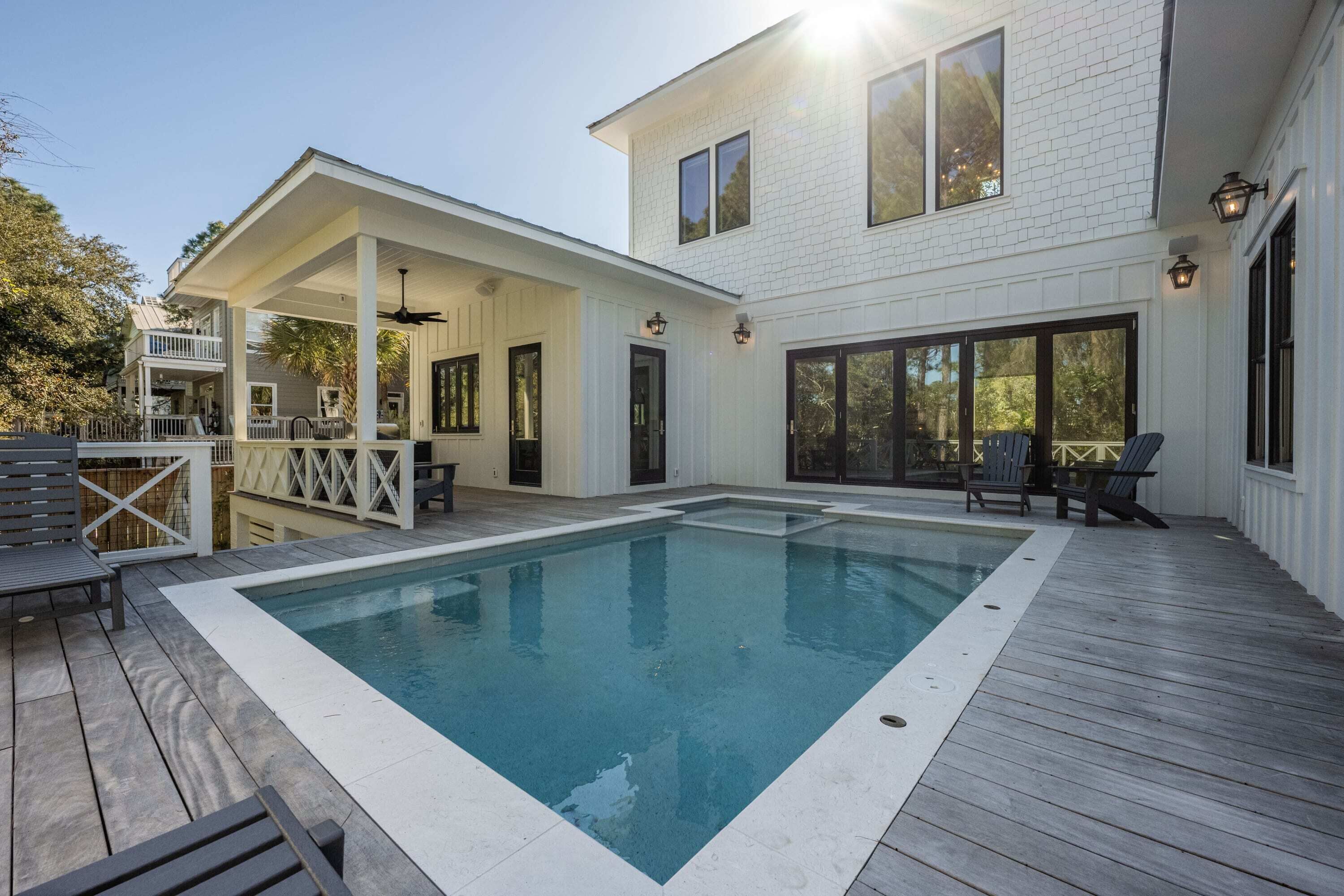 Private Pool, Luxury New Build at  4K SqFt! Golf Cart & 8 Bikes! ~ Loon and Back