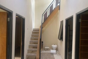 Interior detail - OYO 93623 Assalam Homestay Syariah (Surabaya)