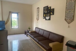 Interior detail - OYO 93623 Assalam Homestay Syariah (Surabaya)