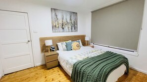 3 bedrooms, desk, iron/ironing board, WiFi