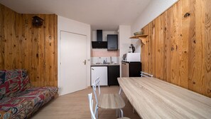 Interior - Pleasant studio 4 ppl near the slopes (Allos)