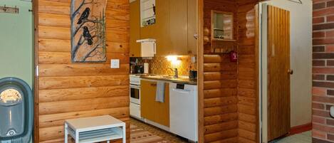 Réfrigérateur, micro-ondes, lave-vaisselle