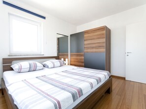 3 bedrooms, iron/ironing board, WiFi, bed sheets - Cosy and modern apartment 2 min from beach (Fažana)