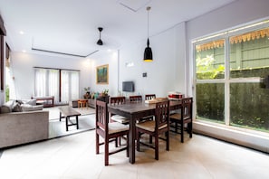 Villa, 3 Bedrooms | Private kitchen