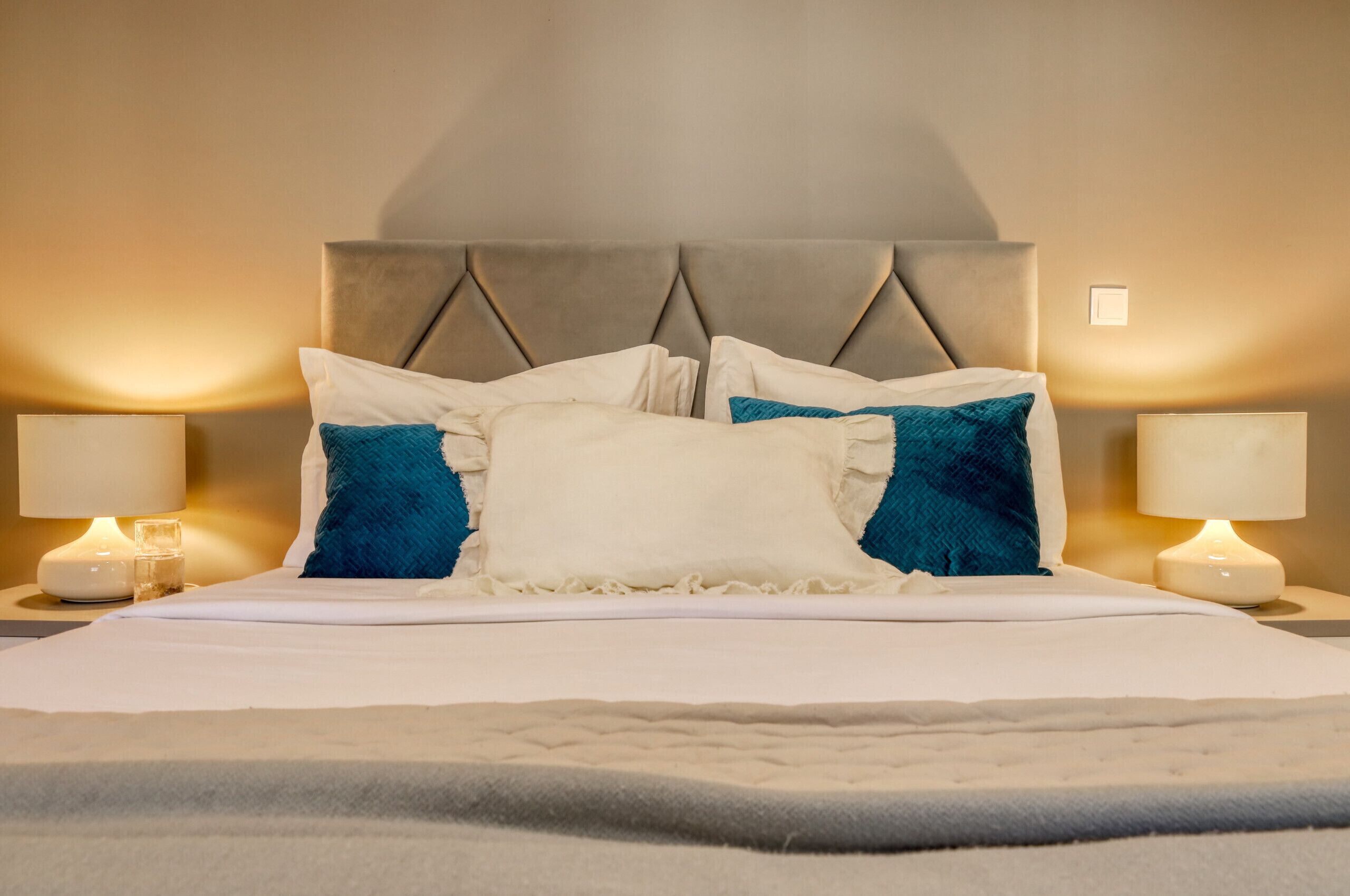 1 chambre, fer et planche à repasser, Wi-Fi gratuit, draps fournis