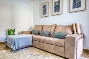 Smart TV - Casa dos Anjos, a Home in Madeira (Faial)