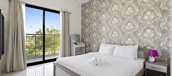 Elegant 3 BR Villa Damac Hills 2