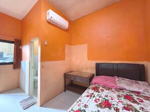 标准双人房 | 免费 WiFi、床单