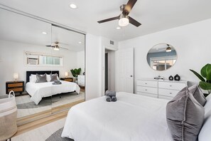 2 chambres, fer et planche à repasser, Wi-Fi gratuit, draps fournis