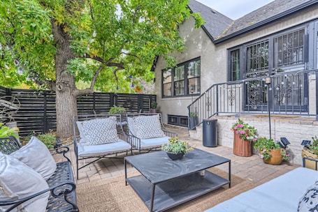 Terrace/patio. Hilltop I Cherry Creek I Guest suite I Museums
