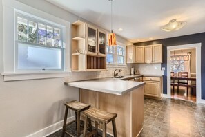 Fridge, microwave, oven, stovetop - 2bd 2ba Highlands Bungalow I Fire pit I Backyard (Denver)