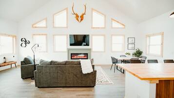 Smart-tv en een open haard