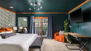 6 Schlafzimmer, Schreibtisch, Bügeleisen/Bügelbrett, WLAN