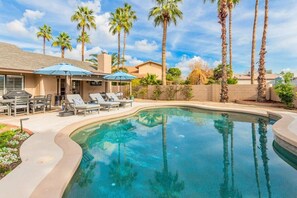 Pool - Greenway Park Retreat | Al-Fresco Living | Heated Pool (Scottsdale)
