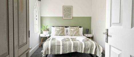 3 habitaciones, tabla de planchar con plancha y wifi gratis