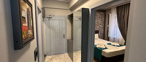 Classic Apartment, 1 Bedroom | 2 bedrooms, desk, laptop workspace, soundproofing