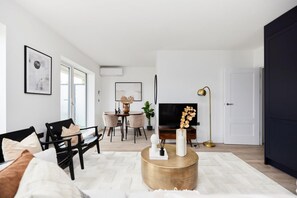 Apartment | 2 bedrooms - The Wembley Park Corner - Classy 2bdr Flat With Balcony (Wembley)