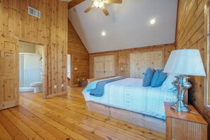 4 chambres, fer et planche à repasser, accès au Wi-Fi (inclus)