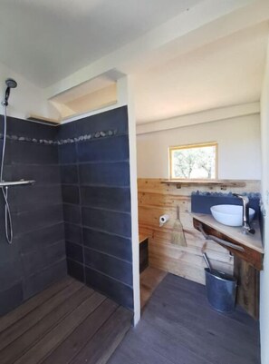 Hair dryer, towels, soap, shampoo - Séjour Nature Zen, Calme, vue Panoramique (Castirla)