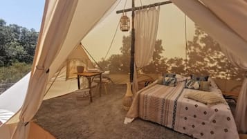 1 bedroom, desk, iron/ironing board, bed sheets